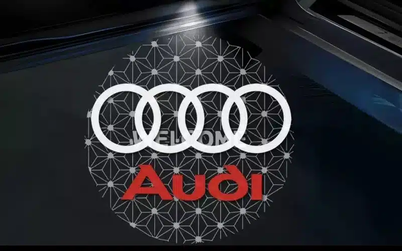 Audi Puddle Lights vs Standard Courtesy Lights — What's the Difference? 3 Dynamic Puddle Lights